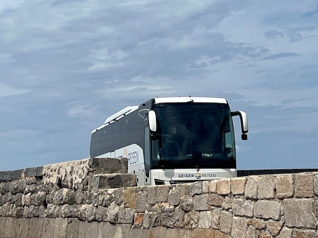 image15